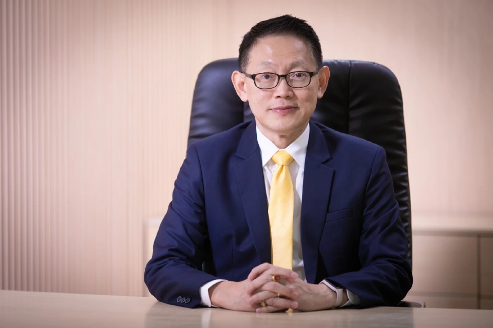 นพ.จเด็จ ธรรมธัชอารี เลขาธิการสำนักงานหลักประกันสุขภาพแห่งชาติ