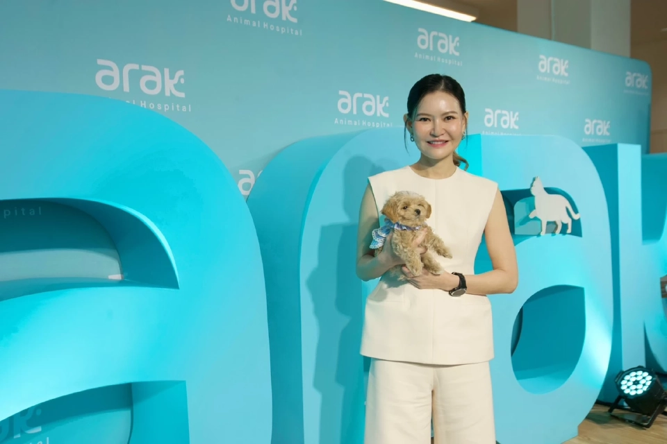 สพ.ญ. ทัศวรินทร์ กาญจนฉายา