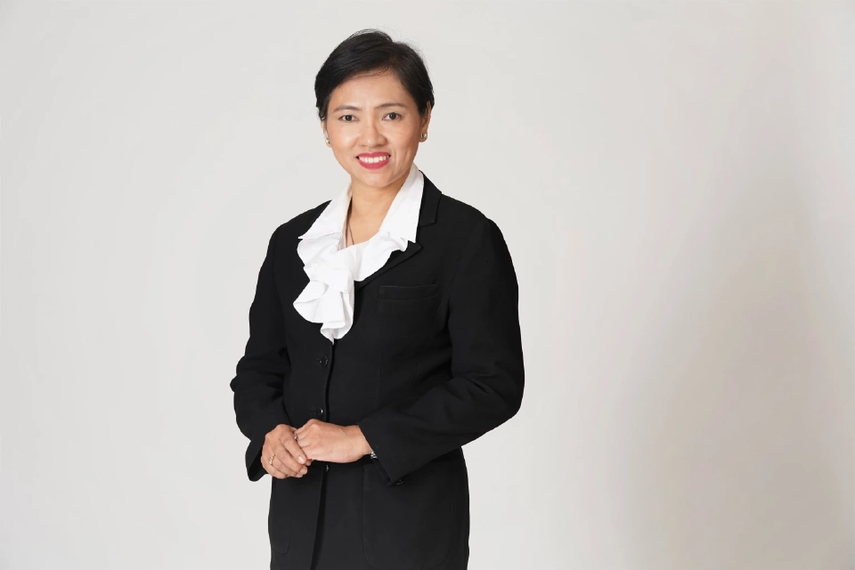 วิลาสินี บุญมาสูงทรง ผู้ช่วยกรรมการผู้จัดการ บริษัทหลักทรัพย์ โกลเบล็ก จำกัด หรือ GBS 