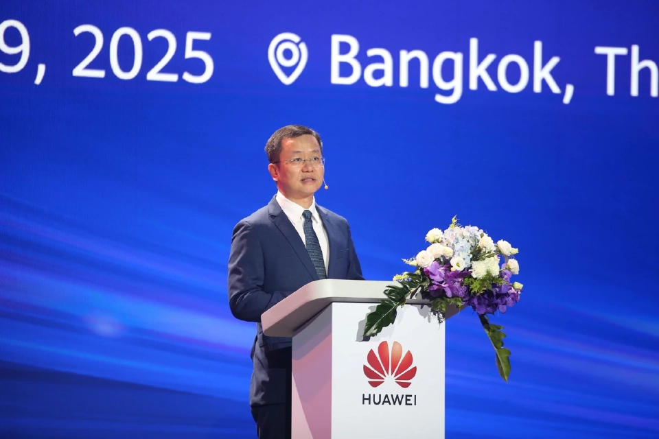 ไทยเร่งขับเคลื่อนการเปลี่ยนผ่านสู่ยุคดิจิทัลด้วย AI