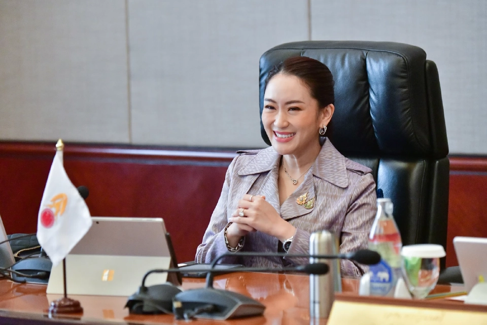 น.ส.แพทองธาร ชินวัตร นายกรัฐมนตรี