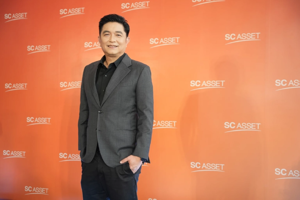 มงกุฎ เตโชฬาร