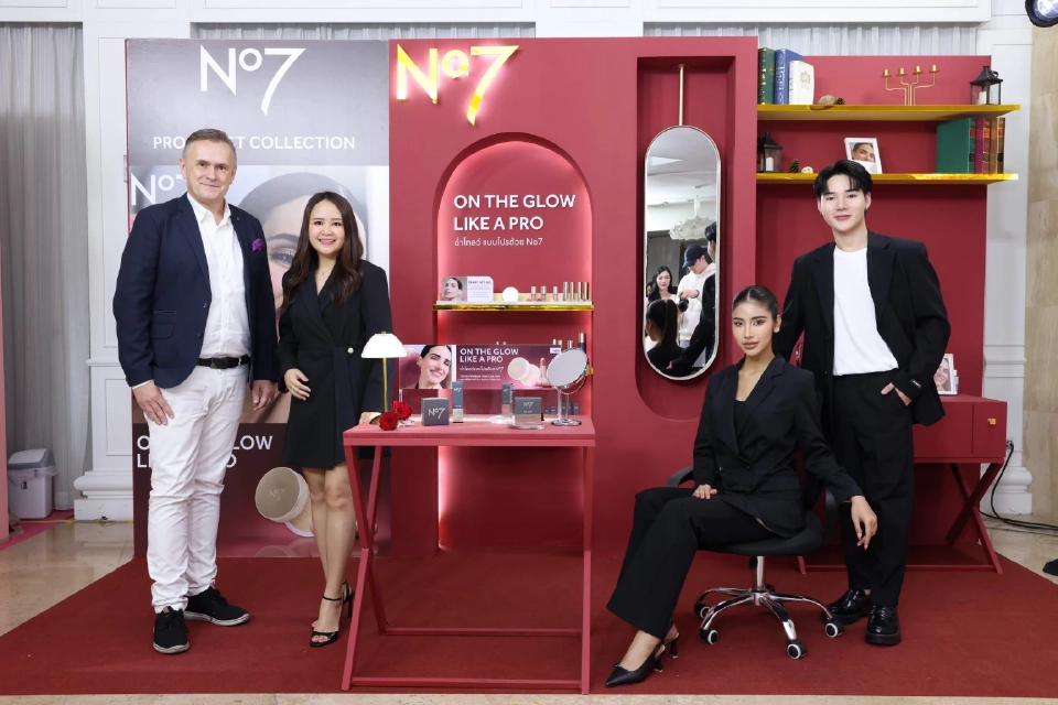 เมกอัพใหม่เข้าไทย! บู๊ทส์เสิร์ฟลุคสวยสไตล์ผู้ดีอังกฤษ