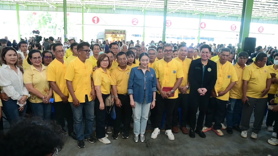 “แพทองธาร” บุกจันทบุรี รับฟังปัญหาผลไม้ ดันเพิ่มขีดแข่งขันส่งออก