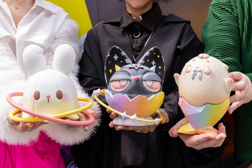 สยามเซ็นเตอร์ ปักหมุดโกลบอลเฟสติวัล Pride Month 2025