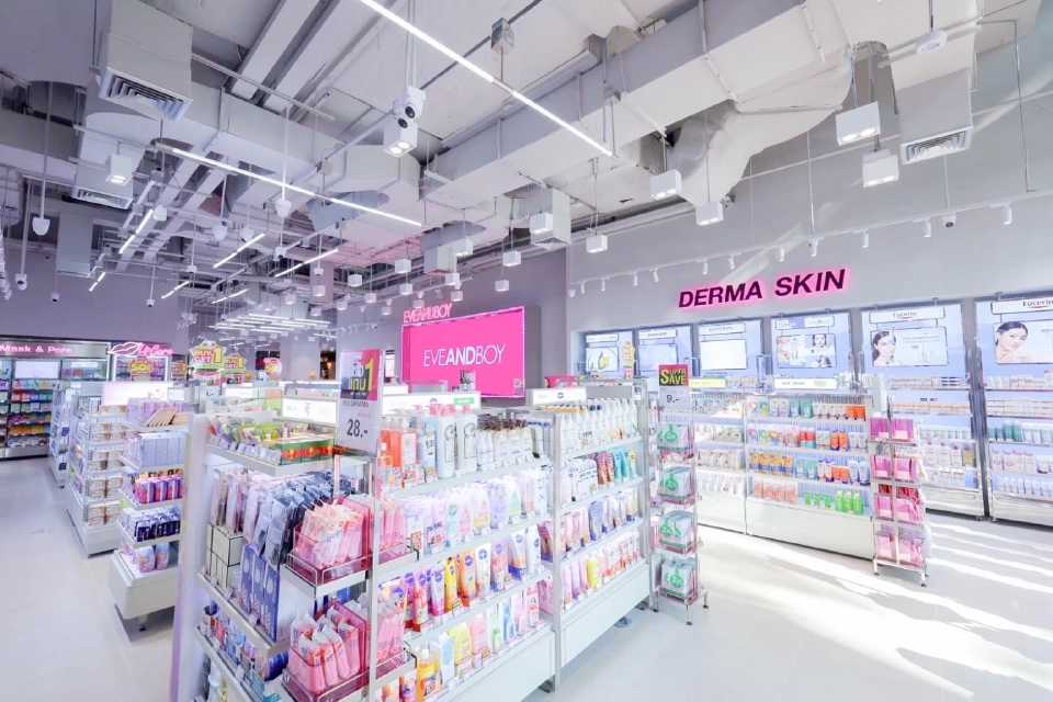อีฟแอนด์บอย รุกตลาดบิวตี้ 2.8 แสนล้าน ปูพรม 25 สาขาใหม่ ดันรายได้หมื่นล้านใน 3 ปี
