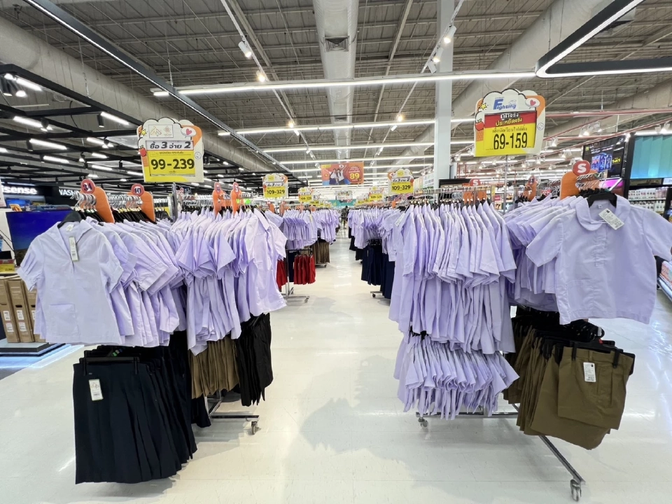 โรงรับจำนำ-สินค้านร.แห่อัดโปร กระทุ้งยอดขายเปิดเทอม