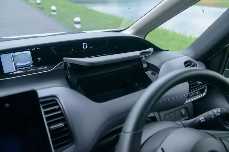 รีวิว Nissan Serena S Hybrid