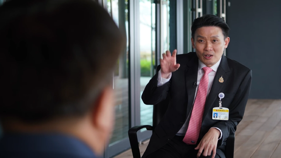 นพ.วีระพันธ์ สุวรรณนามัย สมาชิกวุฒิสภา 