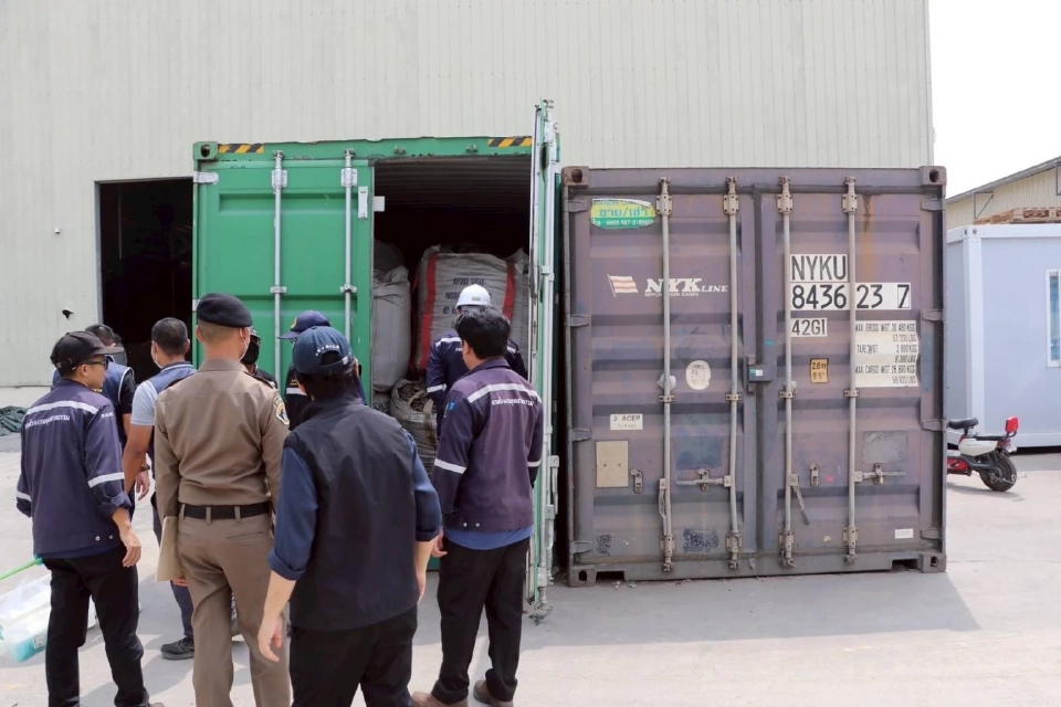 ทลายโรงงานศูนย์เหรียญ ฟรีโซน นำเข้าอลูมิเนียมปนเปื้อน 1,600 ตัน