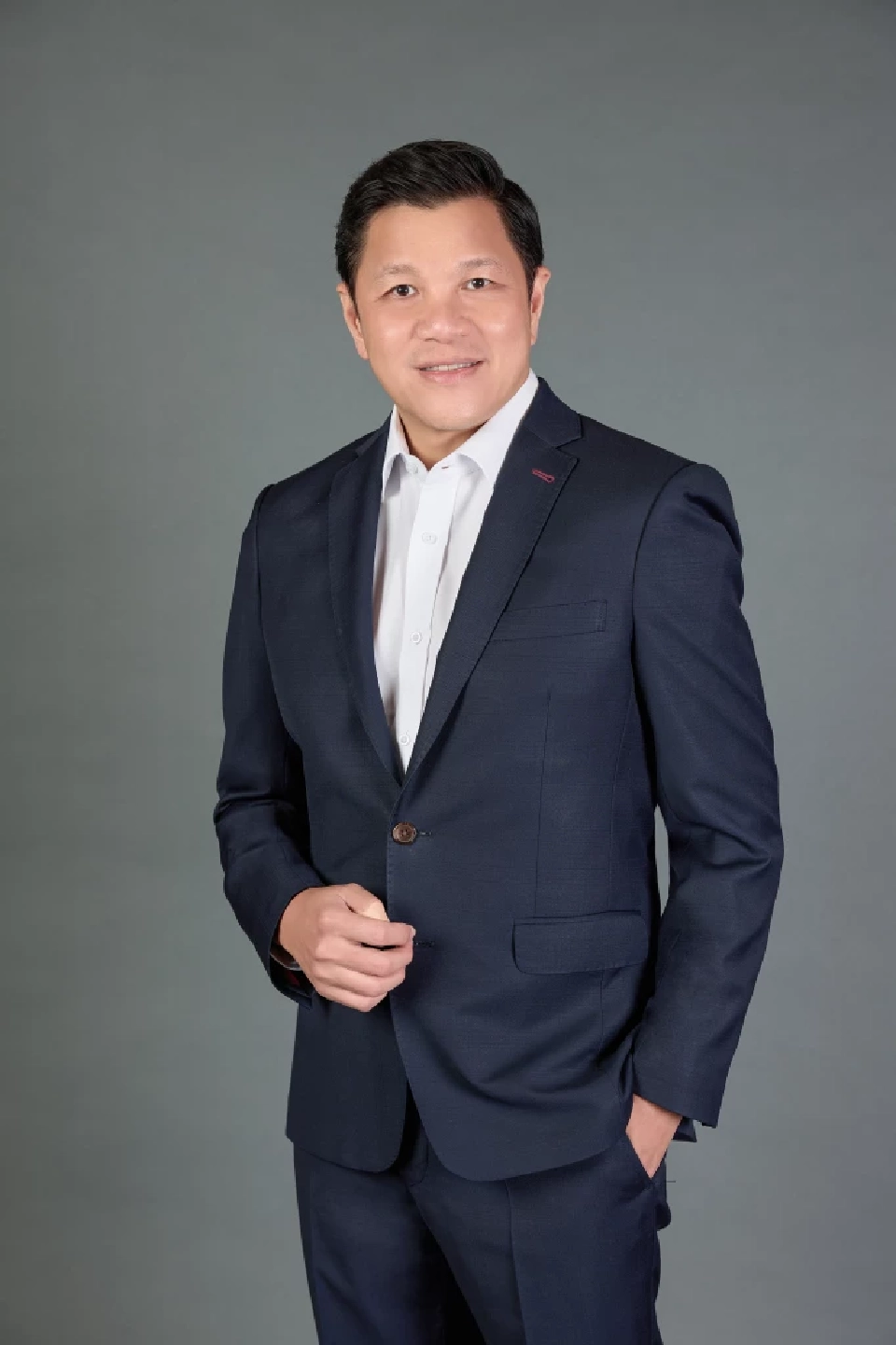 นายวิทัย รัตนากร ผู้อำนวยการธนาคารออมสิน และประธานสมาคมสถาบันการเงินของรัฐ