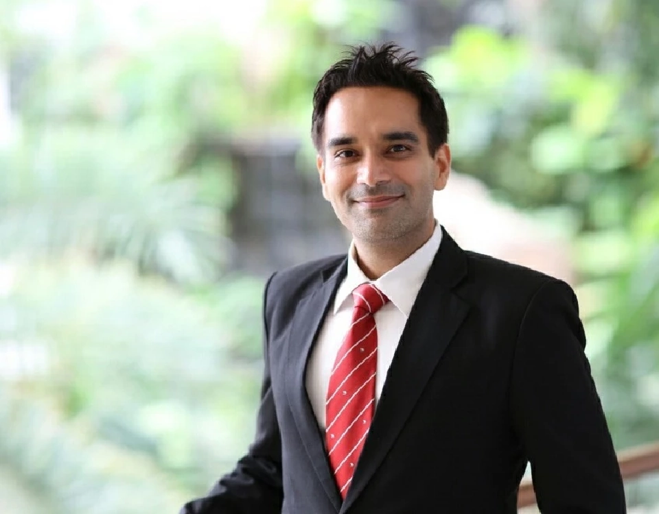 ดร.อมรเทพ จาวะลา ผู้ช่วยกรรมการผู้จัดการใหญ่ ผู้บริหารสำนักวิจัย ธนาคาร ซีไอเอ็มบี ไทย