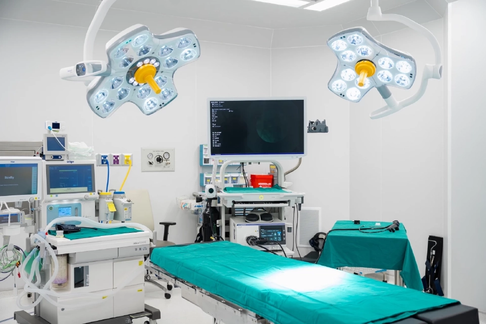 รพ.วิมุต เร่งกลยุทธ์ปี 68 ดันยอดโต 40% ชี้เศรษฐกิจ-Co-Payment กระทบธุรกิจสุขภาพ