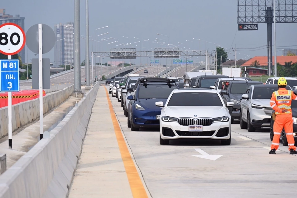 ปริมาณรถบนM81 บางใหญ่-กาญจนบุรี