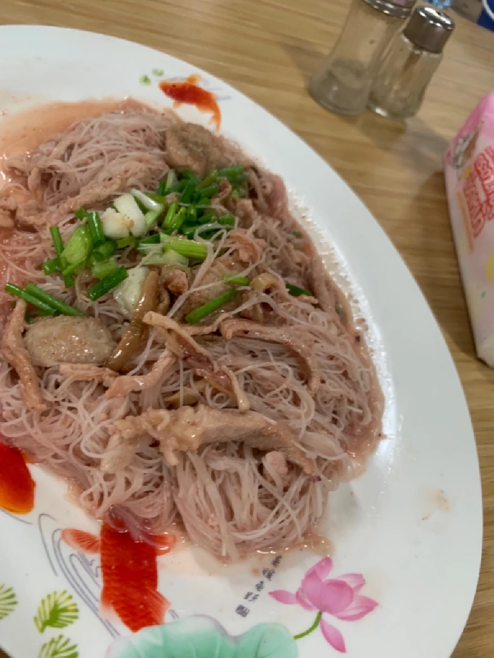 เปี้ยงกี่ ยอดกับข้าวจีนแคะ