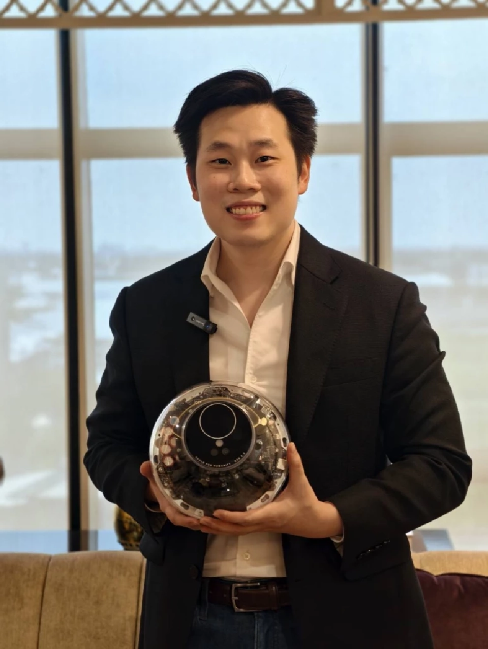 นายภัคพล ตั้งตงฉิน Country Manager ของ World (Thailand) ผู้จัดการ World ประเทศไทยคนแรก 