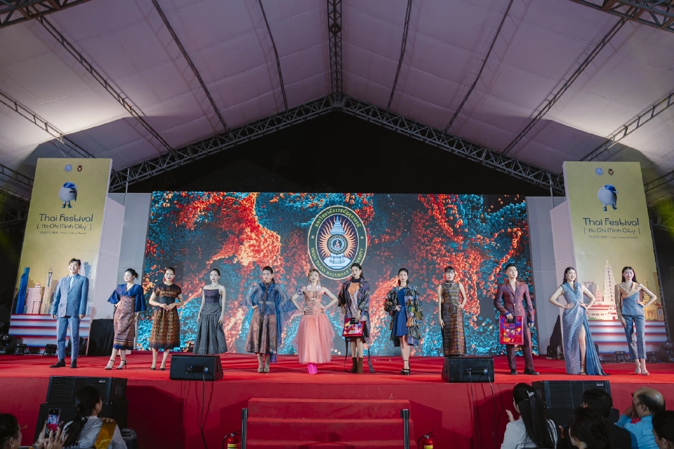 สยามพิวรรธน์ จัดโรดโชว์ แสดงศักยภาพผู้นำ โกลบอลเดสติเนชั่น ในงาน Thai Festival 