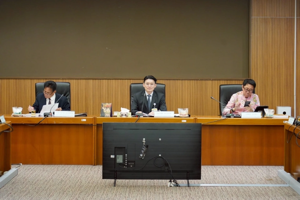 จับตา 5 มิ.ย.นี้ "อภิสิทธิ์-จุลพันธ์" พบ 'กมธ.บันเทิงครบวงจร' วุฒิสภา