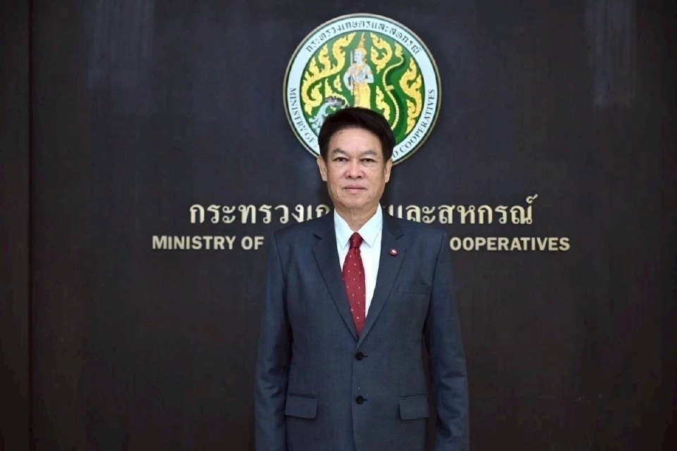 นายเอกภาพ พลซื่อ โฆษกกระทรวงเกษตรและสหกรณ์