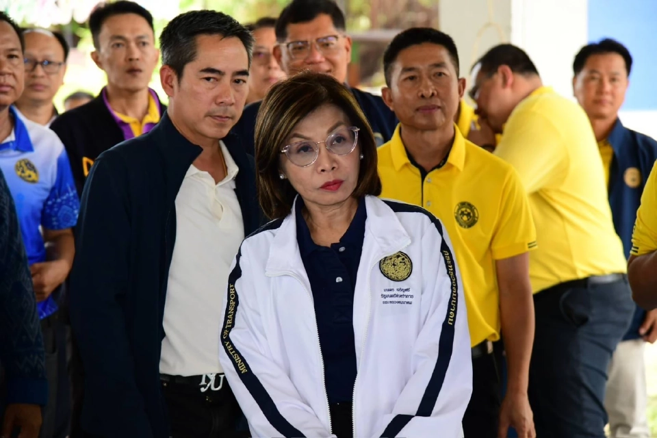 “มนพร” ลงพื้นที่กาฬสินธุ์-สกลนคร ดัน 2 โปรเจ็กต์ สร้างถนนทางหลวง