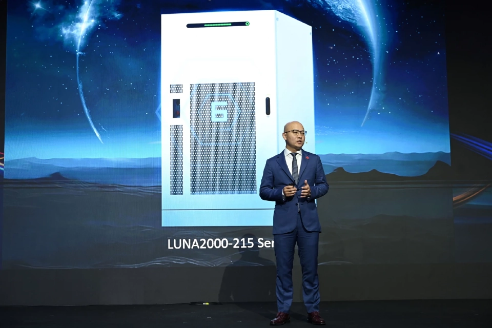 หัวเว่ย เปิดตัวระบบกักเก็บพลังงานไฮบริดคูลลิ่ง ยกระดับพลังงานสะอาด