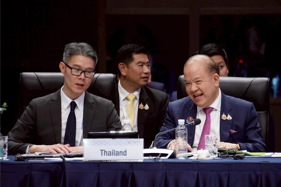 "พิชัย" ร่วมประชุมเอเปค ดันปฏิรูปการค้าโลก หนุนใช้ AI-ดิจิทัล