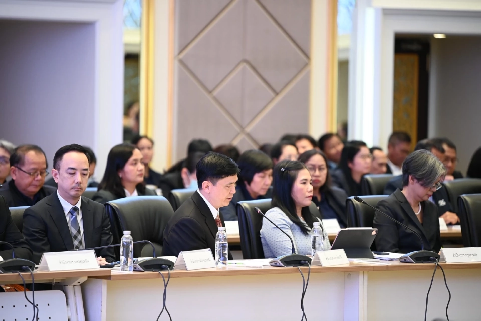 การประชุมมอบนโยบายการปฏิบัติงานแก่ผู้อำนวยการสำนักงานส่งเสริมการค้าในต่างประเทศ 