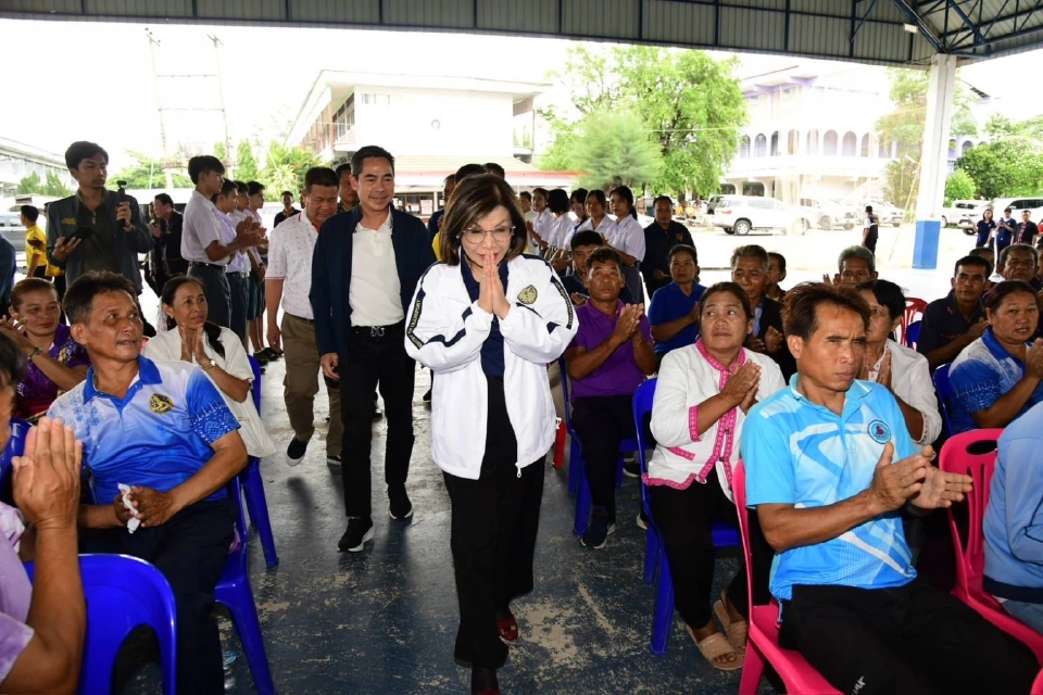 “มนพร” ลงพื้นที่กาฬสินธุ์-สกลนคร ดัน 2 โปรเจ็กต์ สร้างถนนทางหลวง