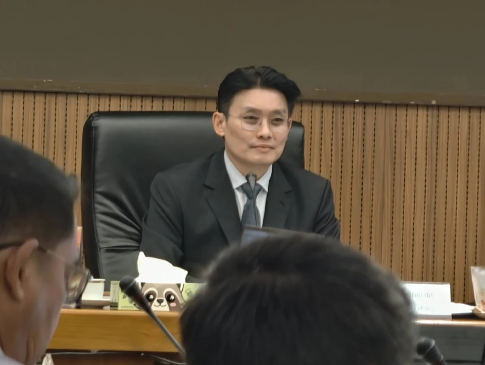 จับตา 5 มิ.ย.นี้ "อภิสิทธิ์-จุลพันธ์" พบ 'กมธ.บันเทิงครบวงจร' วุฒิสภา