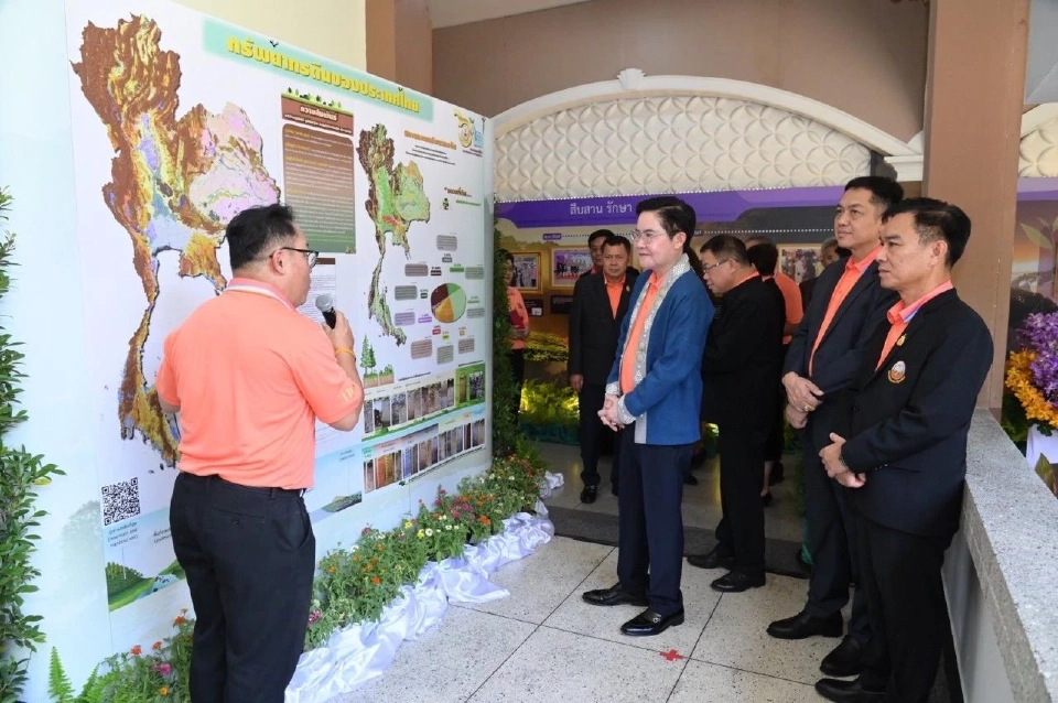 กรมพัฒนาที่ดิน ฉลอง 62 ปี โชว์นวัตกรรม พด.16 รับ "วันดินโลก"