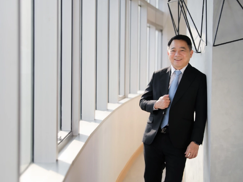 วัฒน์ชัย วิไลลักษณ์ รองประธานกรรมการบริหาร ฝ่ายกลยุทธ์องค์กร บริษัท สามารถคอร์ปอเรชั่น จำกัด (มหาชน) หรือ SAMART