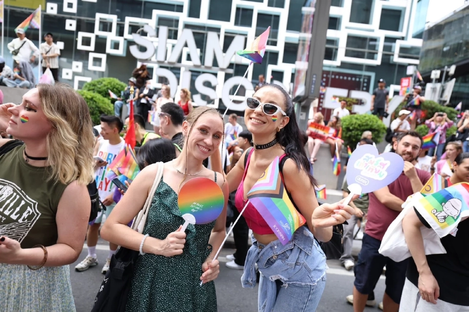 ประมวลภาพ ขบวนพาเหรด Bangkok Pride Festival ฉลองสู่ Pride Destination ระดับโลก