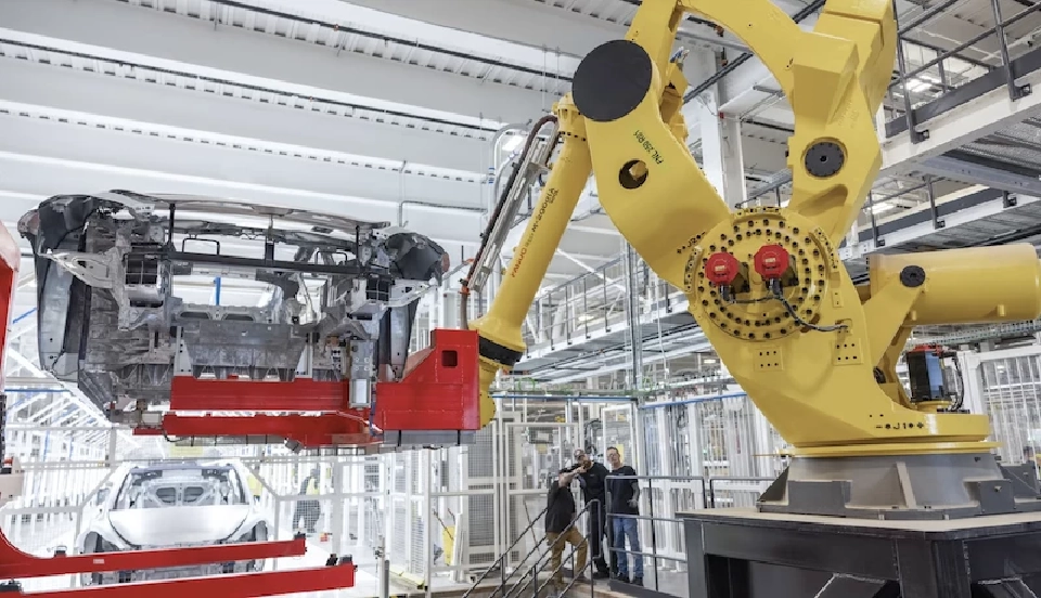 &quot;หุ้นเทสลา&quot; ร่วงหนักหลัง อีลอน มัสก์ สาวไส้ โดนัลด์ ทรัมป์ ปมเศรษฐกิจ