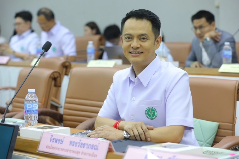 นายจิรพงษ์ ทรงวัชราภรณ์ รองโฆษกกระทรวงสาธารณสุข