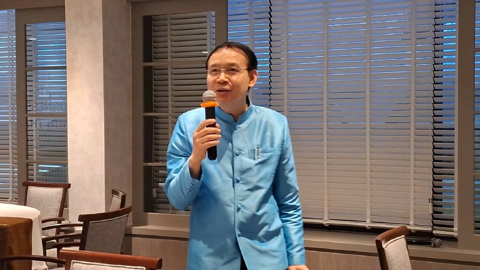 นายอดิศักดิ์ จันทาทุม อัครราชทูตที่ปรึกษา สถานเอกอัครราชทูต ณ กรุงอัมมาน