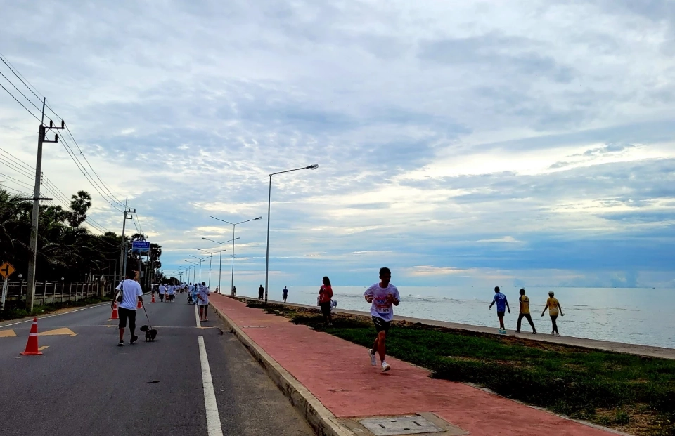 “ปากน้ำปราณ บีซ” ประจวบคีรีขันธ์ สวรรค์แห่งสุขภาพ วิ่ง ปั่น พักผ่อน