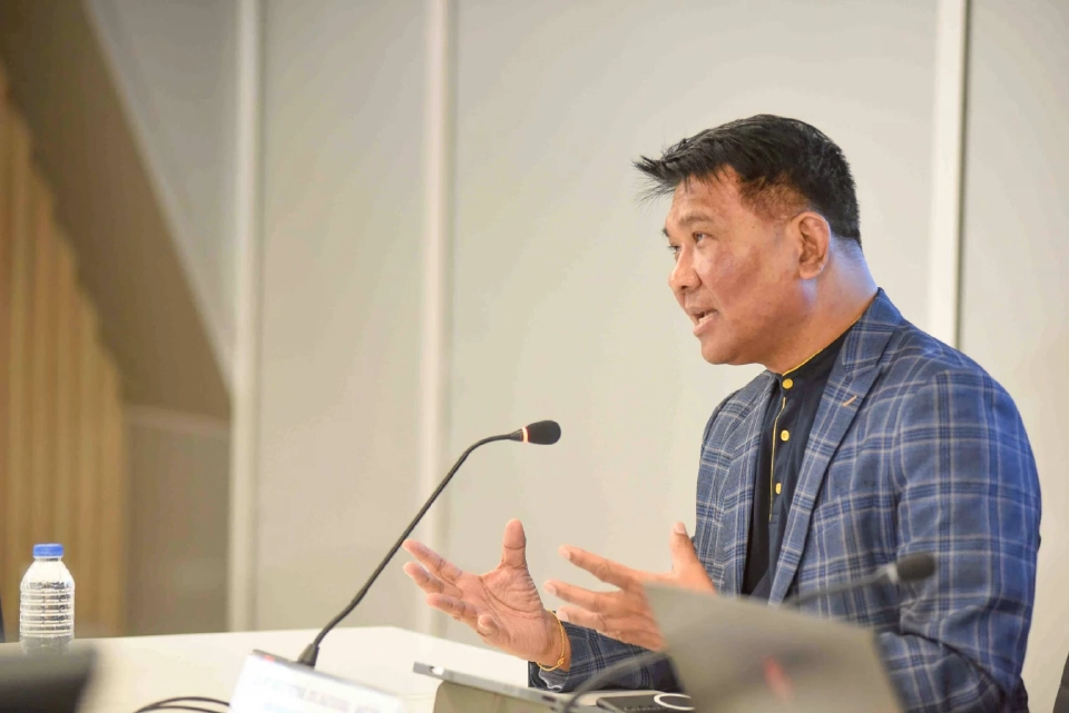 ม.หอการค้าฯ หั่นจีดีพีปี 68 เหลือ 1.7% ส่งออกกระทบหนัก