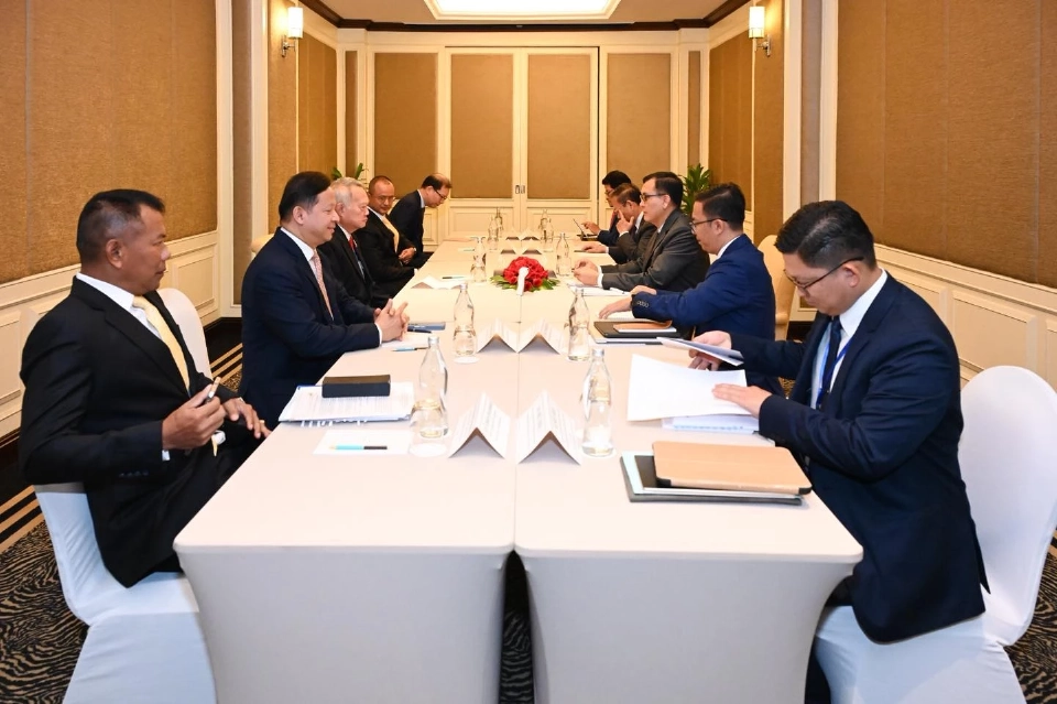 ภาพประชุมวงเล็กก่อนเริ่มการประชุม JBC