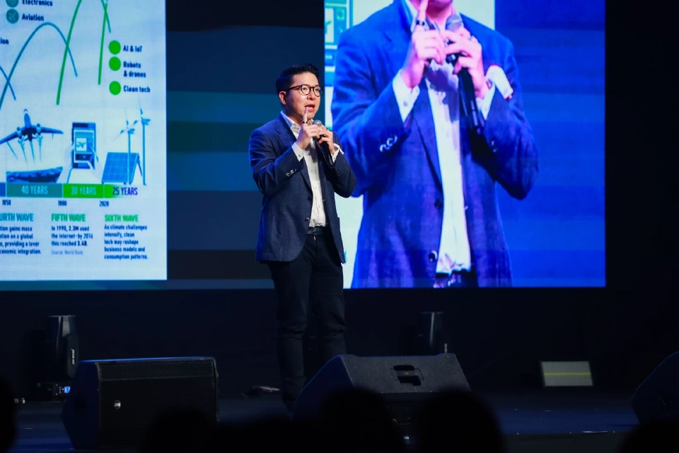 ซีพี ออลล์ เปิดเวที “7-ELEVEN YOUNG GENIVERSITY 2025” ขนทัพ 11 Speakers ชั้นนำของเมืองไทย ปลดล็อกศักยภาพคนรุ่นใหม่สู่อาชีพในฝัน