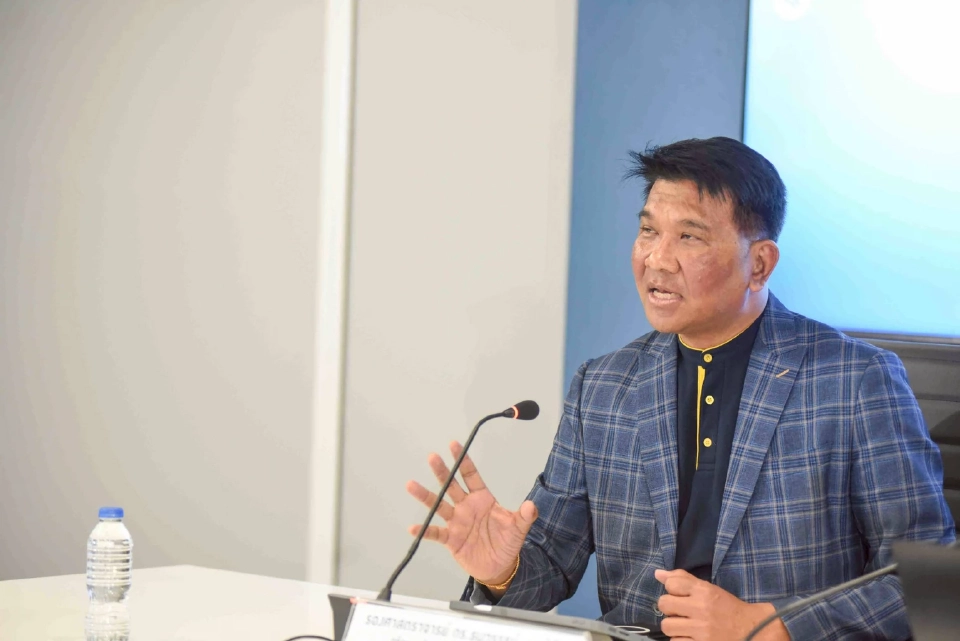 ม.หอการค้าฯ หั่นจีดีพีปี 68 เหลือ 1.7% ส่งออกกระทบหนัก