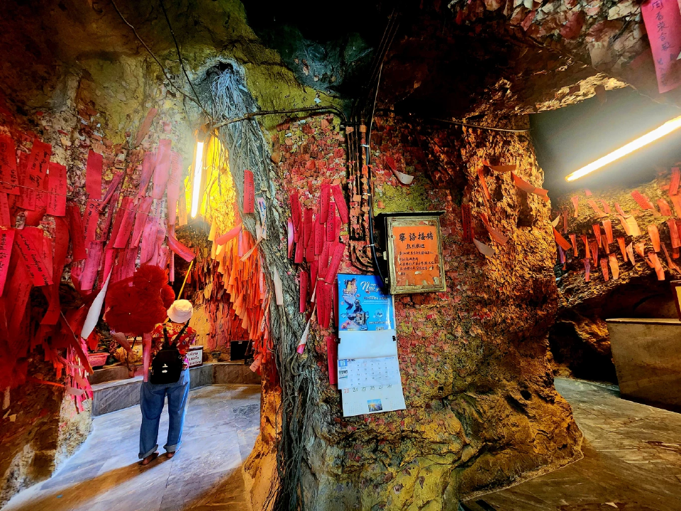 เปิดพิกัดที่เที่ยว “เกาะสีชัง”รับรองไม่ถูกชัง ได้ทั้งมู ได้ทั้งฟิลทะเลเก๋ๆ