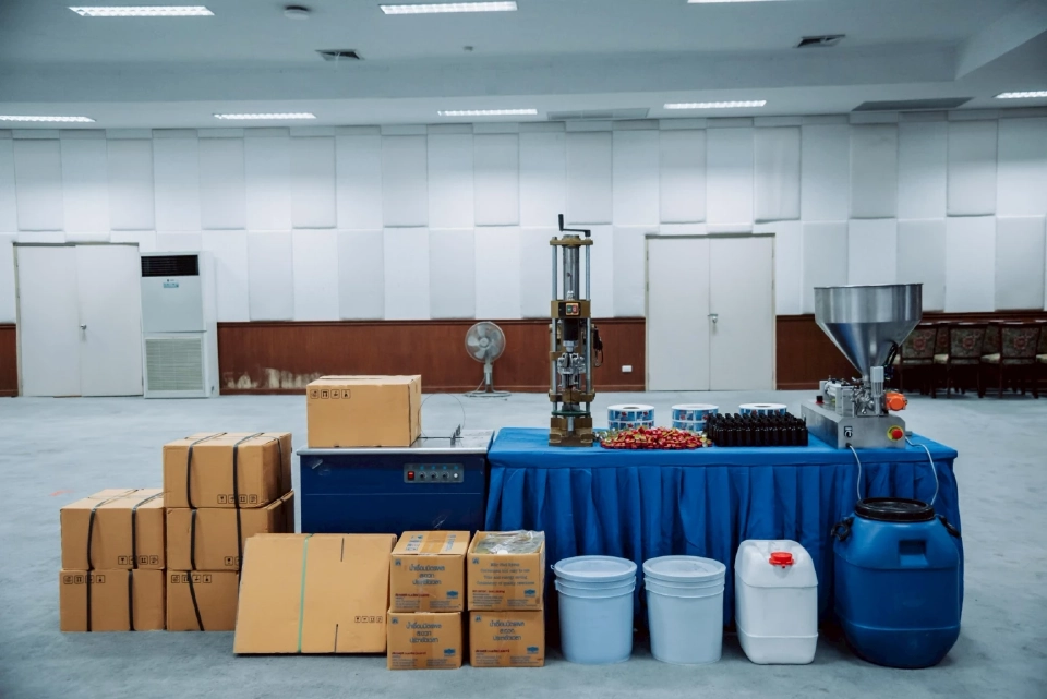 บุกโรงงานยาแก้ไอปลอม ตรวจค้น 5 จุด มูลค่ากว่า 22 ล้านบาท