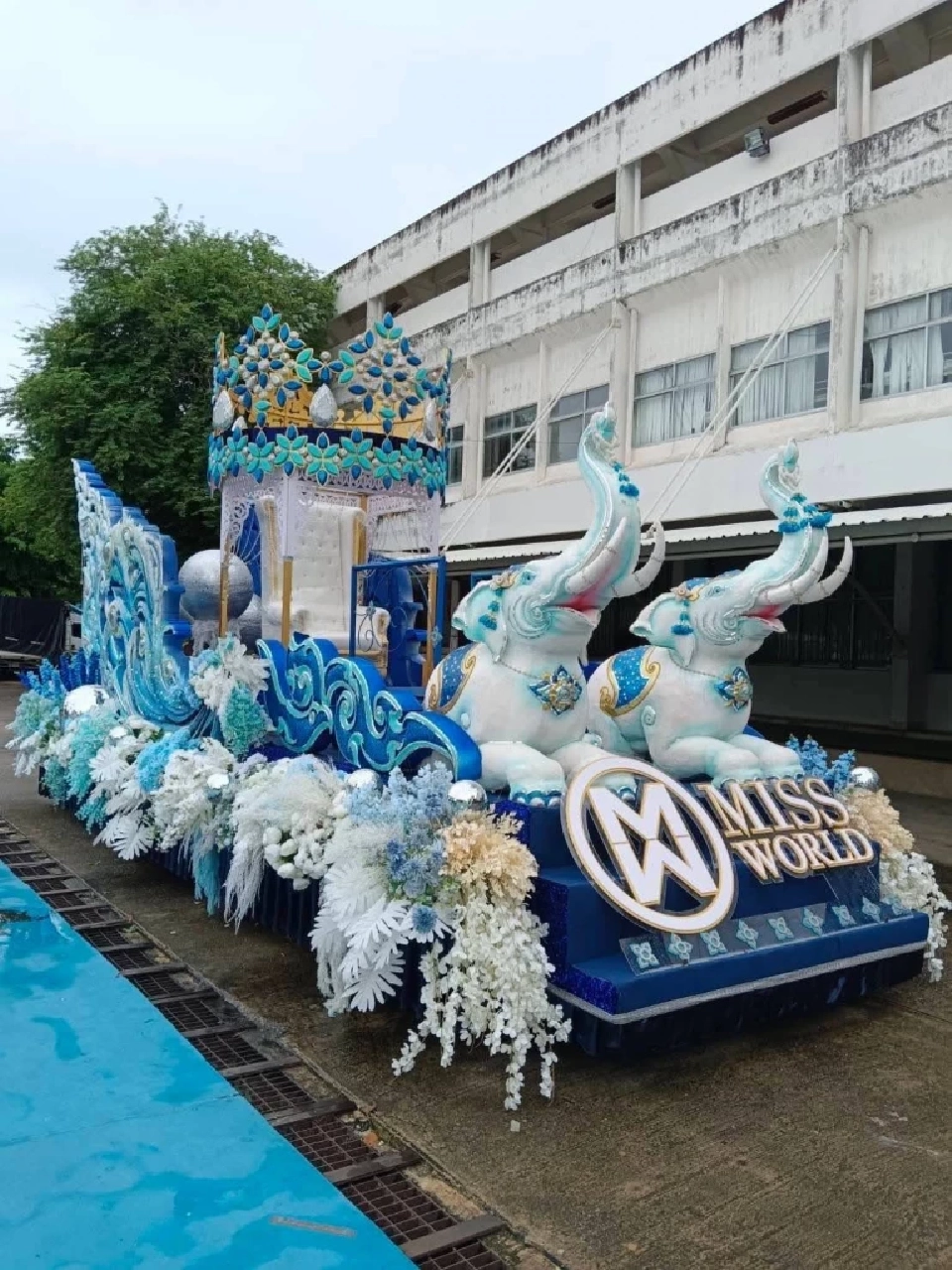 เบื้องหลัง ขบวนรถแห่ "โอปอล สุชาตา" สุดอลังการโดยจ่าวิรัชฟู้ดส์ ปลาร้า