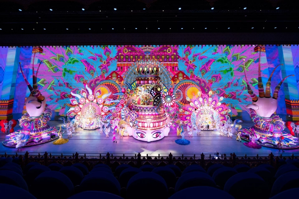 “คาร์นิวัลเมจิก” สร้างสถิติโลก Brass Ring Award มหัศจรรย์เมืองไฟภูเก็ต