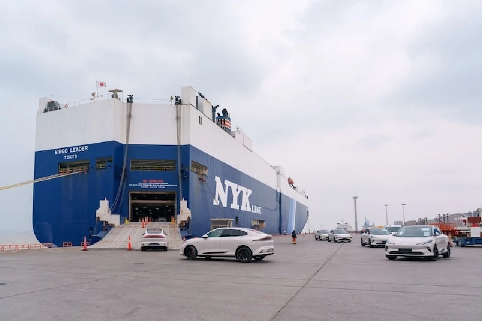 หวั่นตลาดรถ EV จีนฟองสบู่แตก สต็อกล้น กดราคาต่ำ ลุกลามถึงไทย