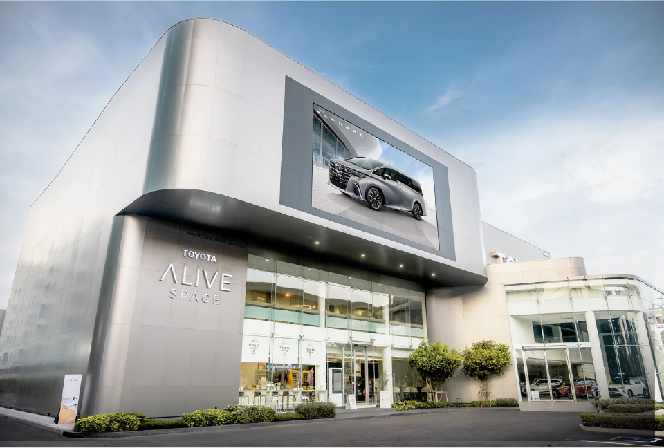 TOYOTA ALIVE