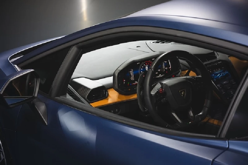 Lamborghini Temerario ราคา 23.76 ล้านบาท