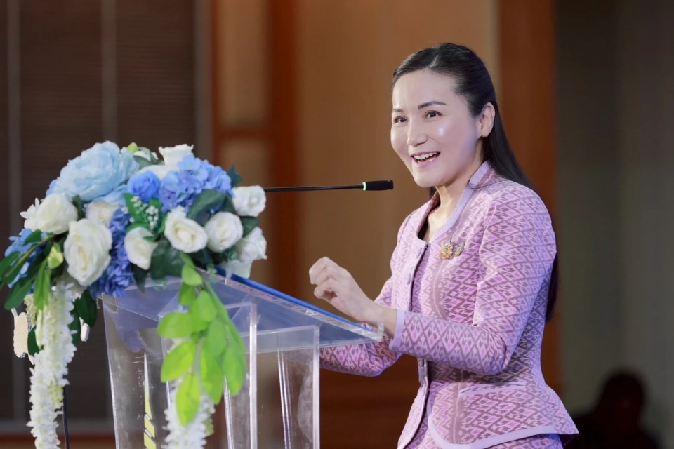 “นฤมล” เปิดงานประกวดเส้นไหม ปี 68 สานงานต่อตามพระราชปณิธาน “พระพันปีหลวง”