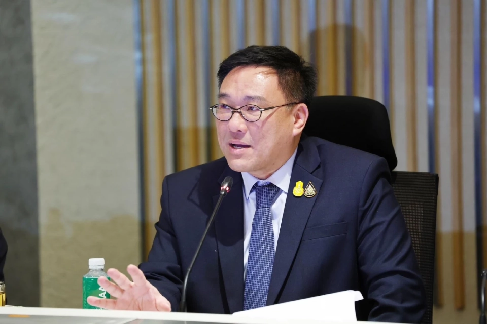 นายจุลพันธ์ อมรวิวัฒน์ รัฐมนตรีช่วยว่าการกระทรวงการคลัง 