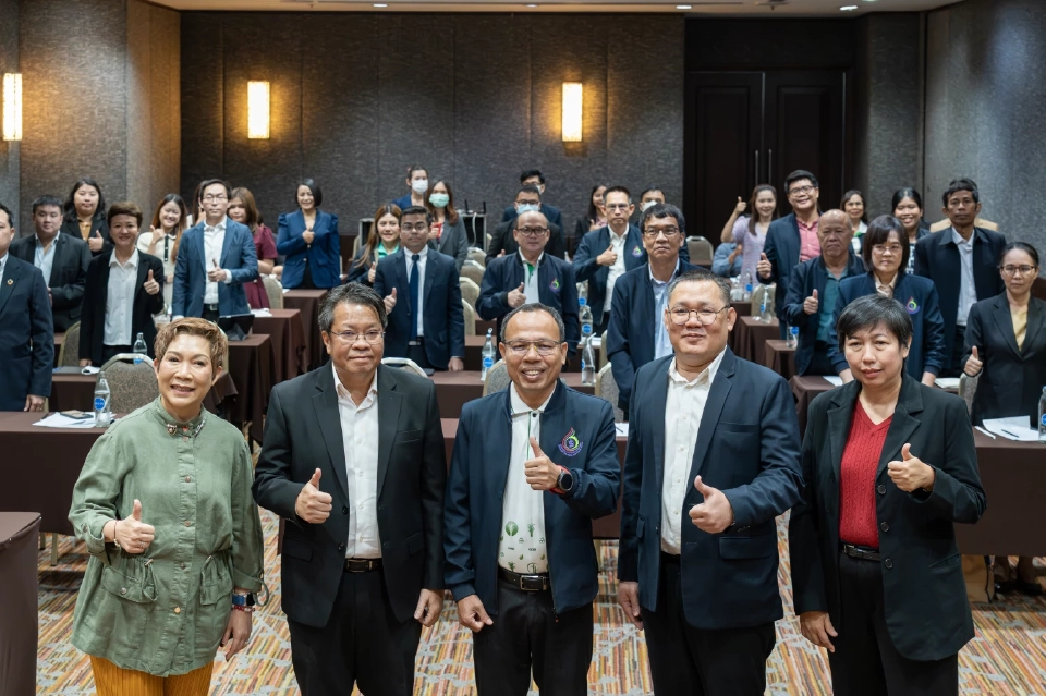 สอน. อัดงบ 5 ล้านเพิ่มมูลค่าอ้อย ปั้นน้ำตาลพรีเมี่ยมเจาะตลาดโลก